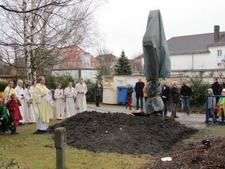 s_01_13_1 | Kath. Pfarrei Selige Märtyrer vom Münchner Platz - Chronik - Gemeindechronik