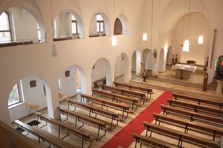 s_antonius_orte_kirche_211113_1 | Kath. Pfarrei Selige Märtyrer vom Münchner Platz - Räumlichkeiten - Kirche Sankt Antonius