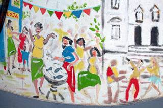 s_wandmalerei_strassenfest_by_peter_weidemann_pfarrbriefservice | Kath. Pfarrei Selige M&auml;rtyrer vom M&uuml;nchner Platz - Startseite